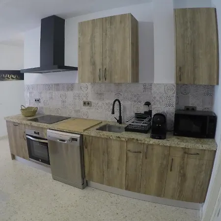 Casa Mixa Con Decoracion Estilo Industrial *